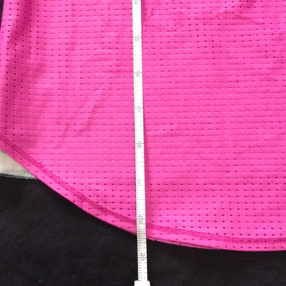 Ivivva Pink Reversible Double Drill Mesh Top.  Size 7/8. - Picture 11 of 12